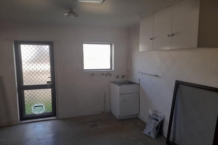 Photo of property in 4/117 Bucklands Beach Road, Bucklands Beach, Auckland, 2012