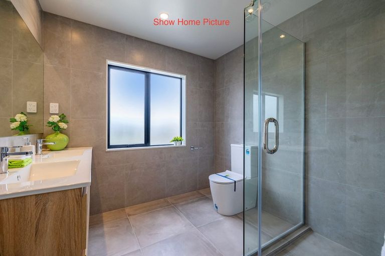 Photo of property in 14 Cutfield Lane, Kumeu, 0810