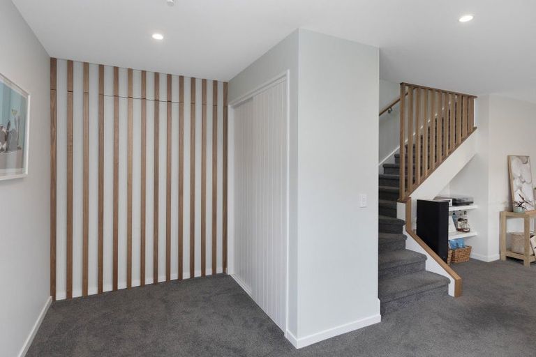 Photo of property in 27 Long Acre Drive, Cracroft, Christchurch, 8022