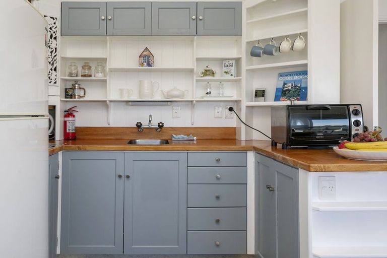 Photo of property in 2/22 Alberta Street, Acacia Bay, Taupo, 3330