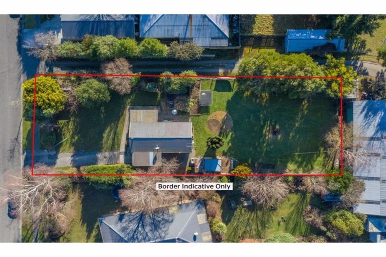 Photo of property in 34 Burnett Street, Oxford, 7430