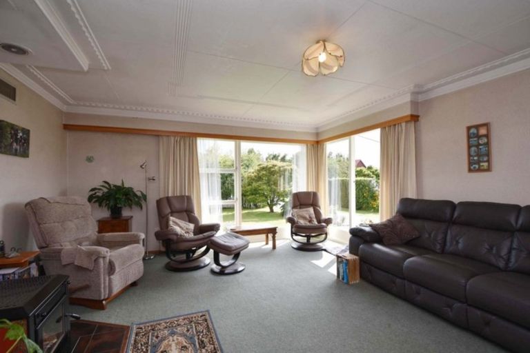 Photo of property in 38 Kirkoswald Street, Wallacetown, 9816