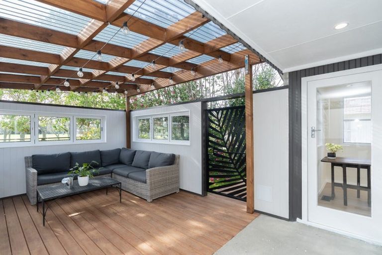 Photo of property in 49 Rhonda Avenue, Deanwell, Hamilton, 3206