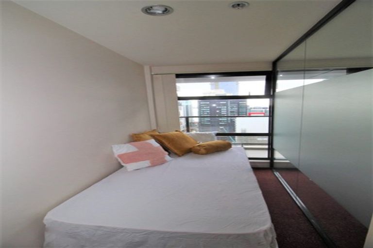 Photo of property in 1/39 Noall Street, Te Atatu Peninsula, Auckland, 0610