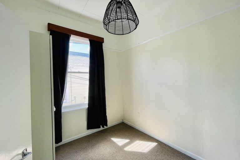 Photo of property in 11 Owen Street, Newtown, Wellington, 6021