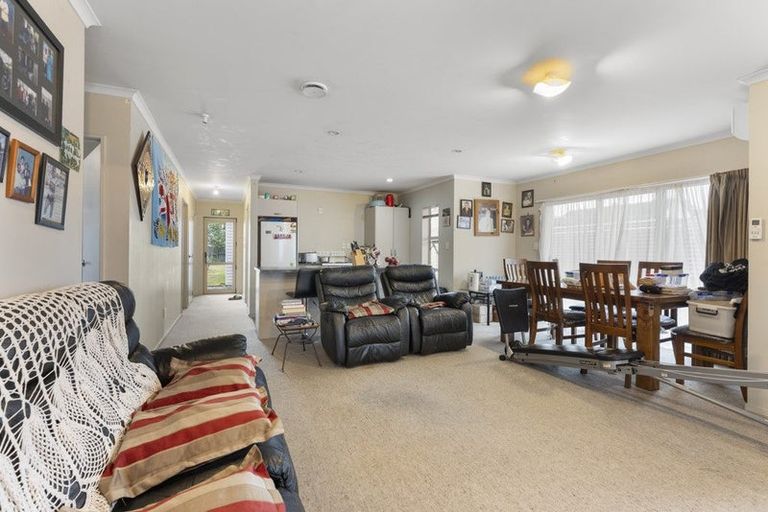 Photo of property in 2 Maire Street, Gonville, Whanganui, 4501