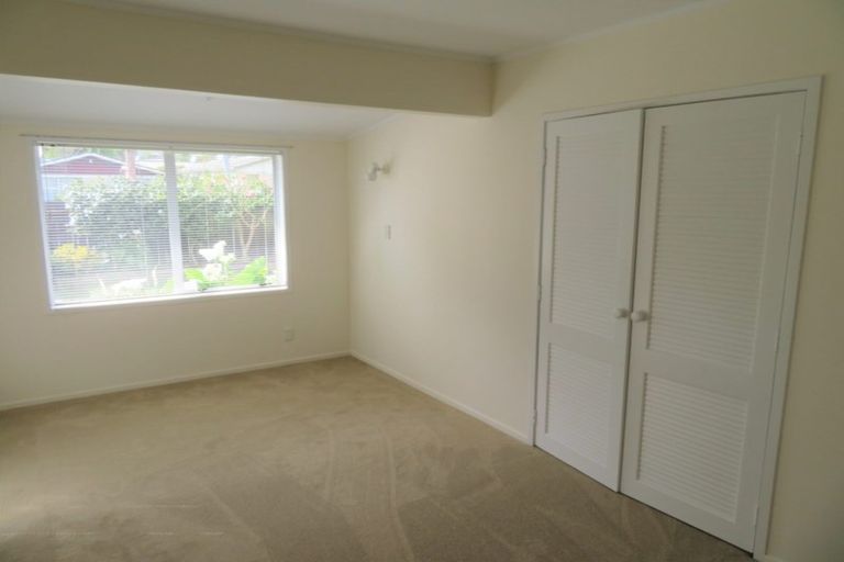 Photo of property in 373 Bucklands Beach Road, Bucklands Beach, Auckland, 2012