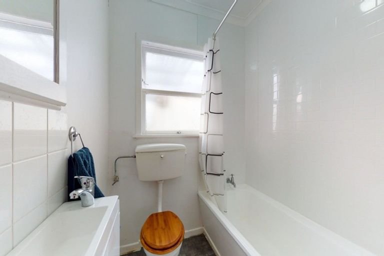 Photo of property in 5 Mersey Street, Levin, 5510