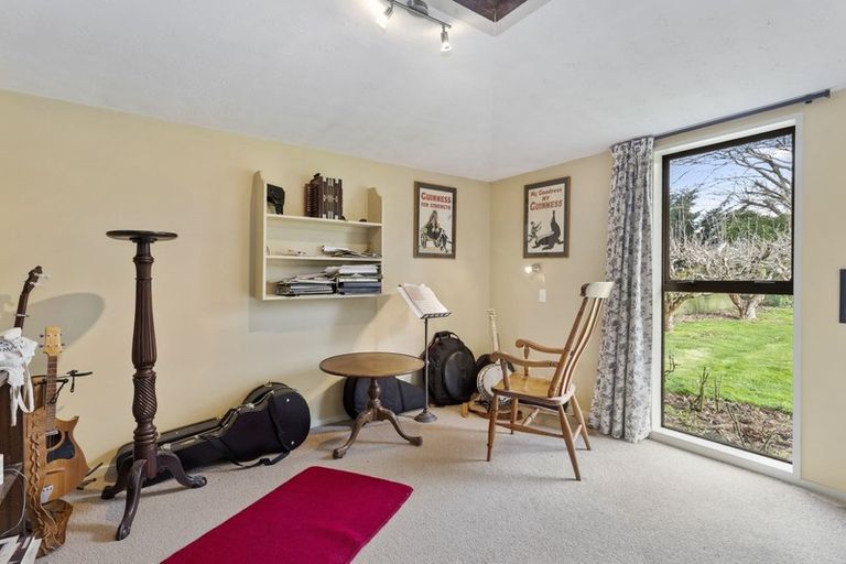 Photo of property in 790 Hills Road, Marshland, Christchurch, 8051