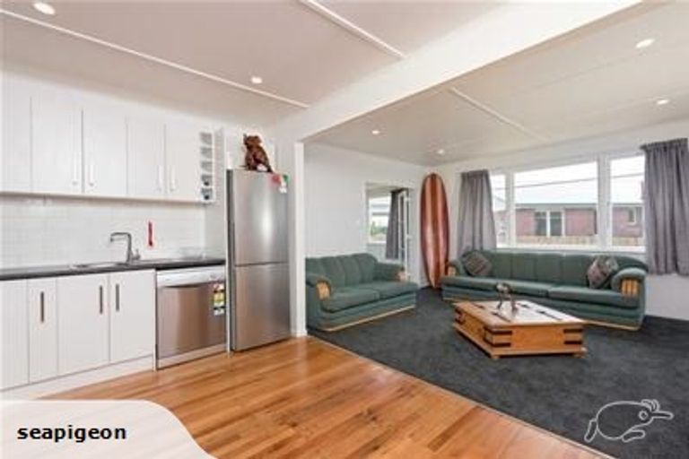 Photo of property in 579a Maunganui Road, Mount Maunganui, 3116