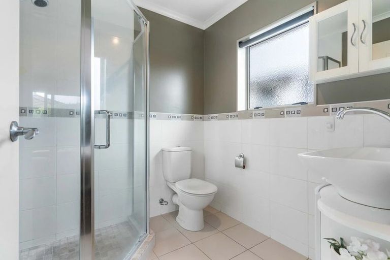 Photo of property in 32 Popata Close, Papamoa Beach, Papamoa, 3118