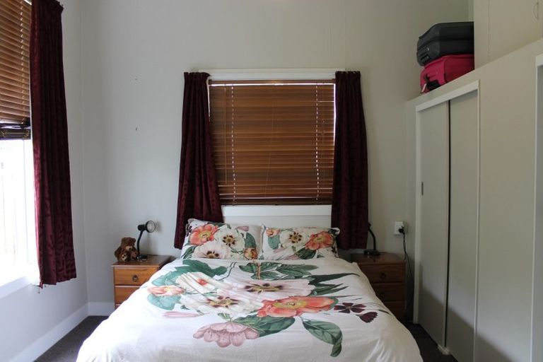 Photo of property in 48 Wallace Street, Grasmere, Invercargill, 9810