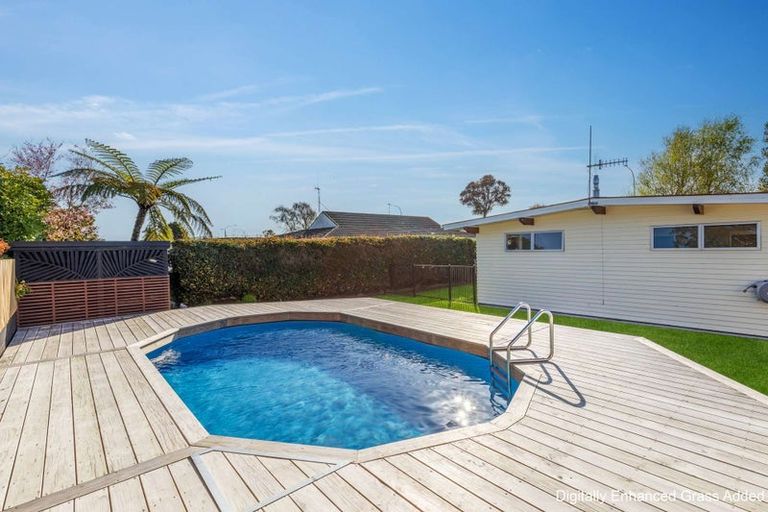 Photo of property in 96 Long Melford Road, Awapuni, Palmerston North, 4412