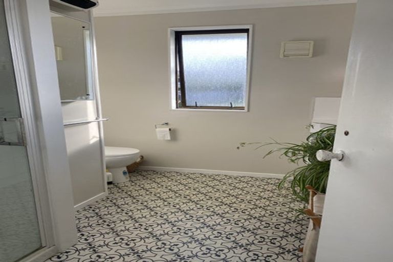 Photo of property in 15 Welland Place, Island Bay, Wellington, 6023