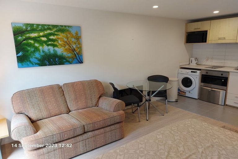 Photo of property in 23 Emily Place, Bellevue, Tauranga, 3110