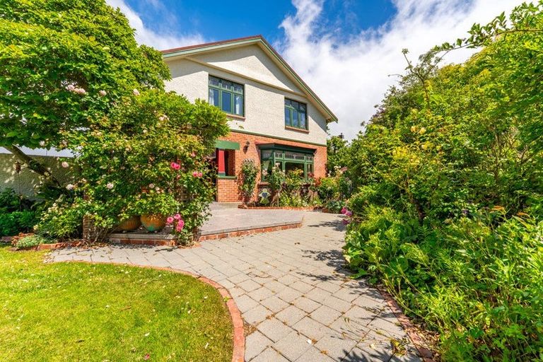 Photo of property in 14 Te Weka Street, Maori Hill, Timaru, 7910
