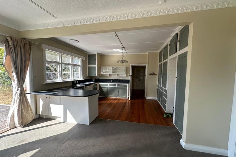 Photo of property in 12 South Belt, Solway, Masterton, 5810