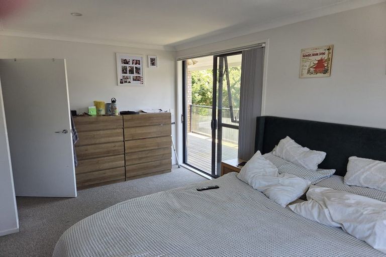 Photo of property in 38 Cockayne Crescent, Sunnynook, Auckland, 0620