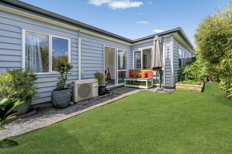 Photo of property in 120 Kuaka Drive, Takanini, 2112