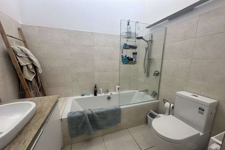 Photo of property in 15 Fancourt Street, Karori, Wellington, 6012