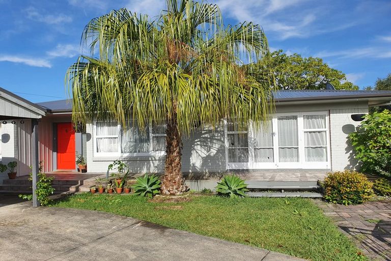 Photo of property in 18 Berkley Avenue, Hillcrest, Hamilton, 3216