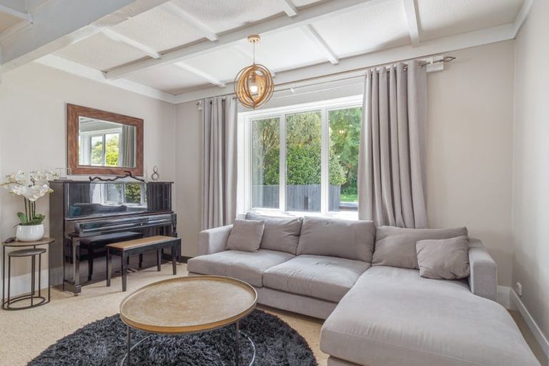 Photo of property in 19 Williams Street, Cambridge, 3434