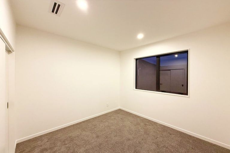 Photo of property in 6 Kobe Street, Karaka, 2580