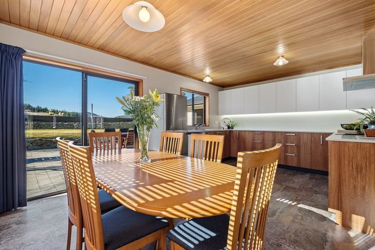 Photo of property in 60 Rata Street, Wanaka, 9305