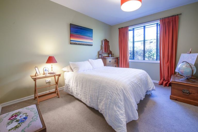 Photo of property in 40 Church Street, Oxford, 7430