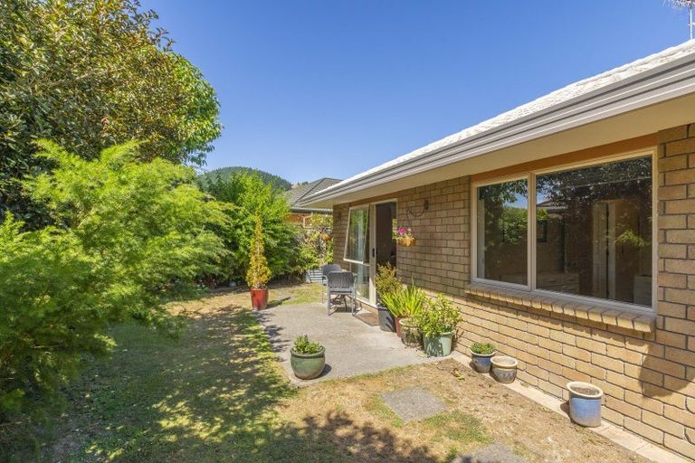 Photo of property in 66 Awatea Avenue, Paraparaumu, 5032