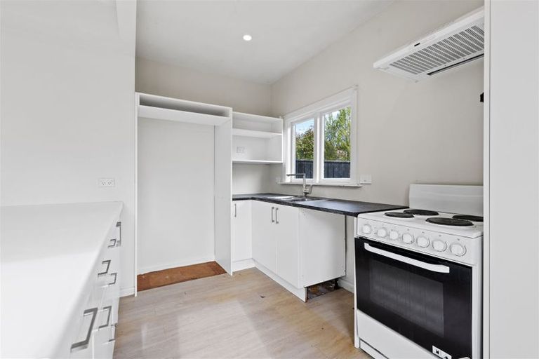 Photo of property in 117 Paparoa Street, Papanui, Christchurch, 8053