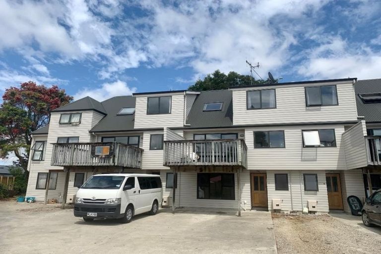 Photo of property in 5e Snead Place, Hamilton East, Hamilton, 3216