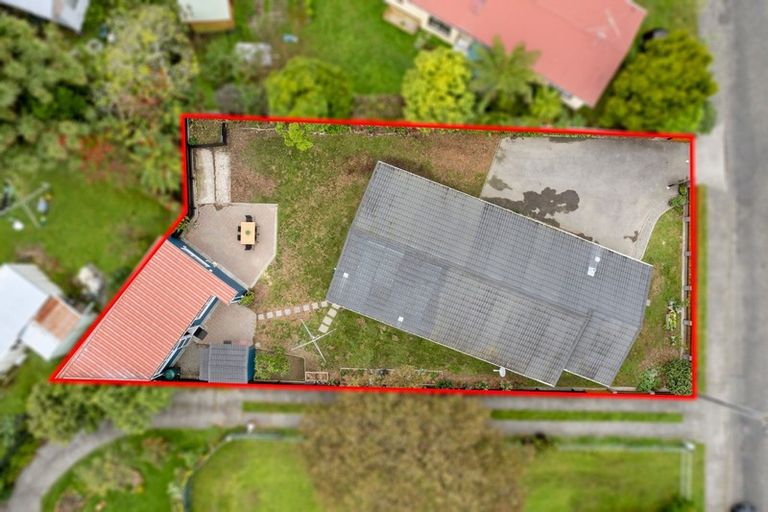 Photo of property in 9 Old Coach Road South, Otaki Beach, Otaki, 5512