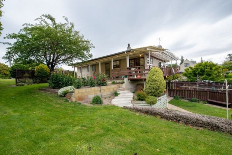 Photo of property in 1 Lanes Road, Bridge Hill, Alexandra, 9320