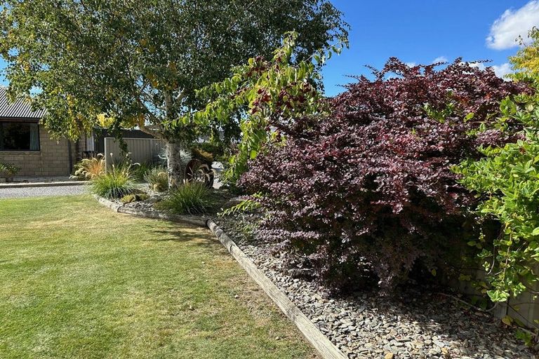 Photo of property in 25 Cairnmuir Crescent, Cromwell, 9310