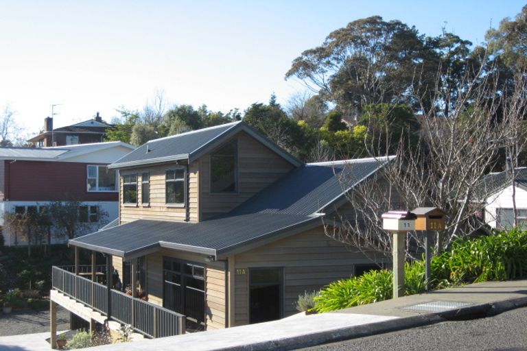 Photo of property in 11 Busby Hill, Havelock North, 4130