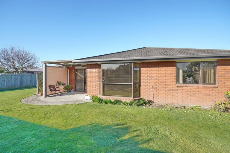 Photo of property in 14 Hewitts Road, Woodend, 7610