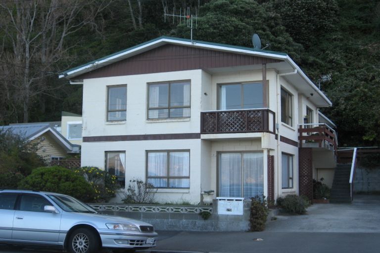 Photo of property in 1/179 Marine Parade, Seatoun, Wellington, 6022