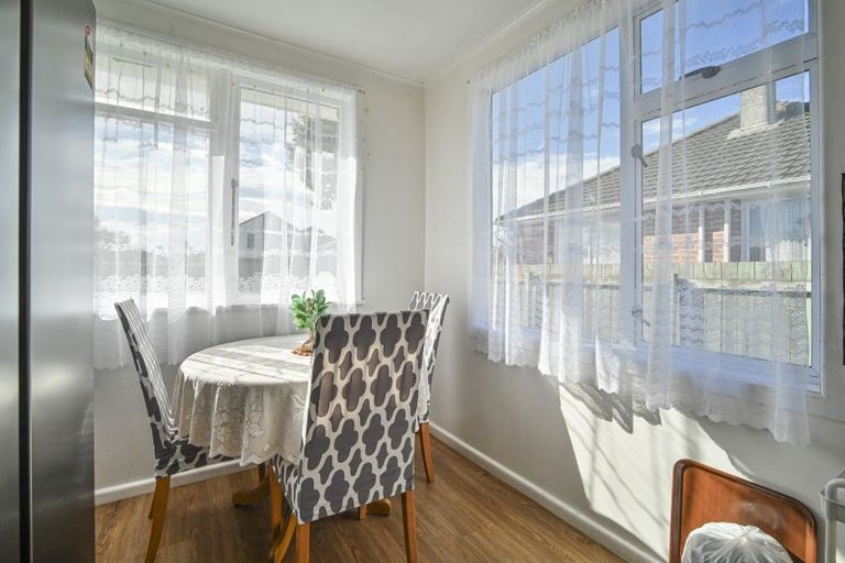 Photo of property in 803 Collinge Road, Mayfair, Hastings, 4122