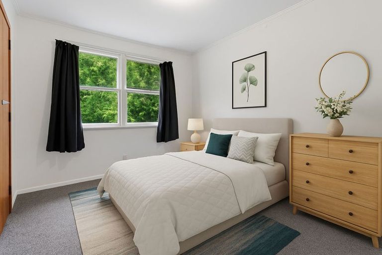 Photo of property in 6 Wellesley Road, Mangere Bridge, Auckland, 2022