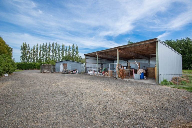 Photo of property in 74 Woodside Road, Woodside, Outram, 9073