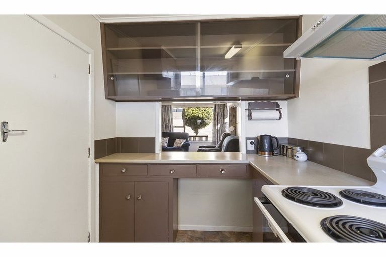 Photo of property in 2/16 Trafalgar Street, Maori Hill, Timaru, 7910