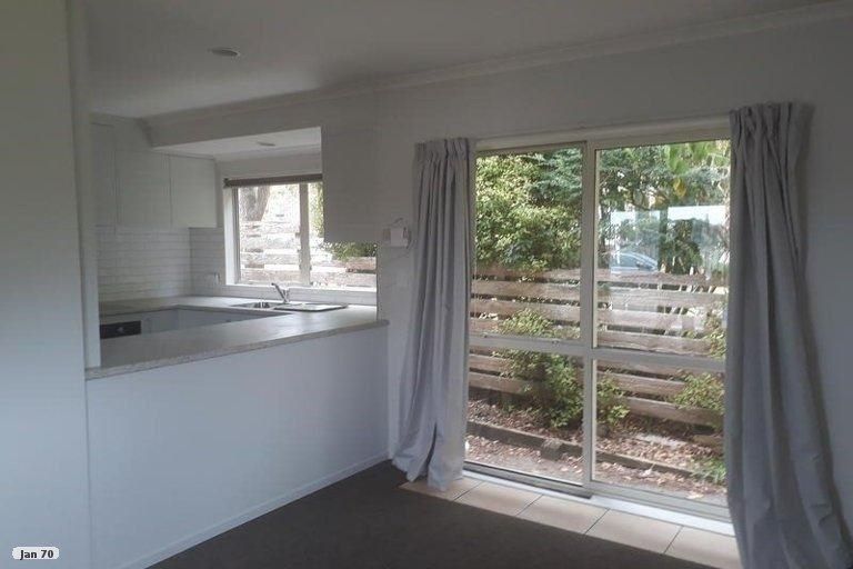 Photo of property in 3/60 Rodney Street, Howick, Auckland, 2014