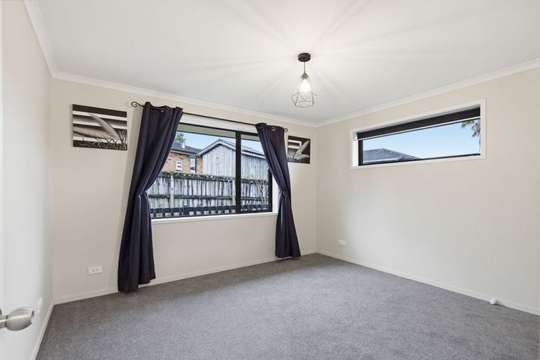 Photo of property in 39a Max Short Drive, Pukekohe, 2120