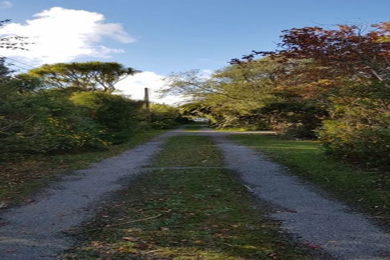 Photo of property in 243 Mill Road, Otaki, 5512