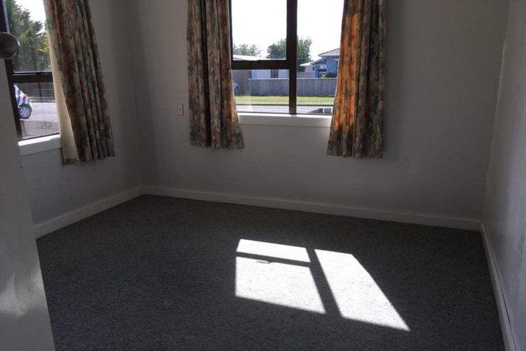 Photo of property in 8 Maire Street, Inglewood, 4330