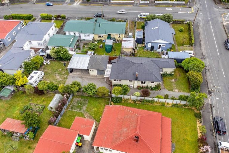 Photo of property in 83 Villa Street, Masterton, 5810