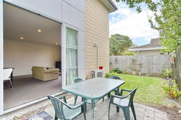 Photo of property in 76b Packe Street, Edgeware, Christchurch, 8013