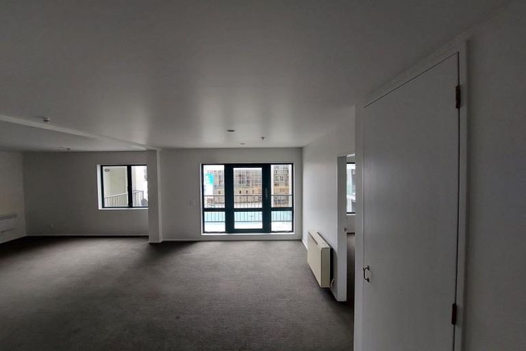 Photo of property in Courtenay Apartments, 604/120 Courtenay Place, Te Aro, Wellington, 6011