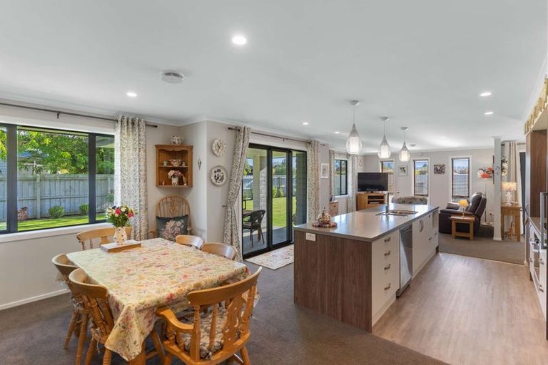 Photo of property in 37 Roxburgh Place, Tinwald, Ashburton, 7700